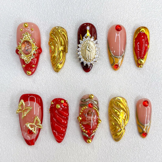 Golden Reverence - LRIS NAILS
