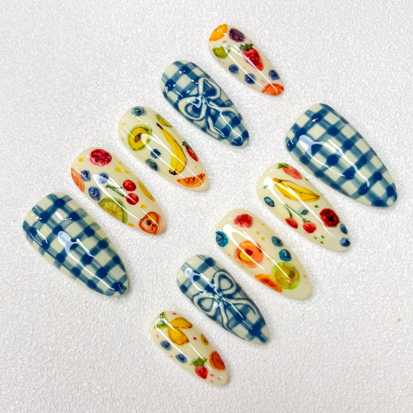 Berry Picnic - LRIS NAILS