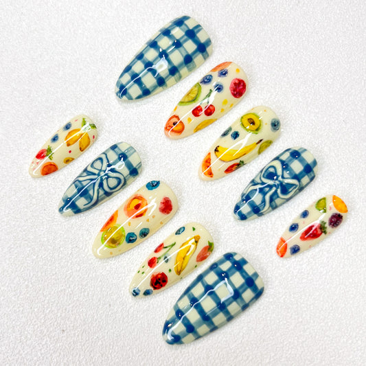 Berry Picnic - LRIS NAILS