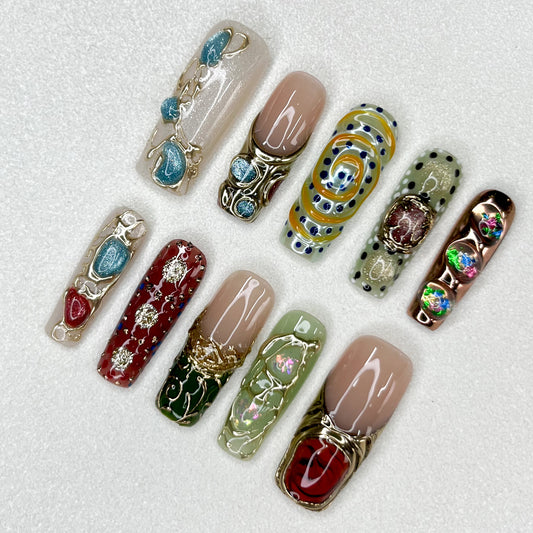 Molten Luxe - LRIS NAILS