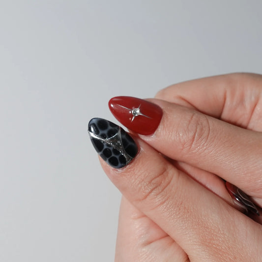 Crimson Eclipse - LRIS NAILS