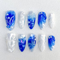 LRIS NAILS