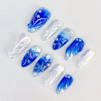 LRIS NAILS