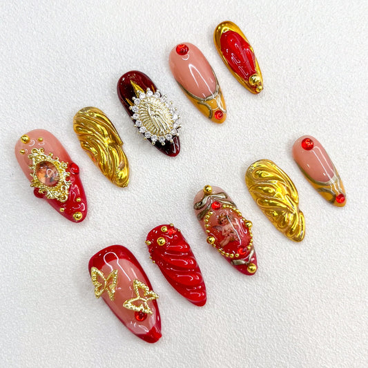 Golden Reverence - LRIS NAILS