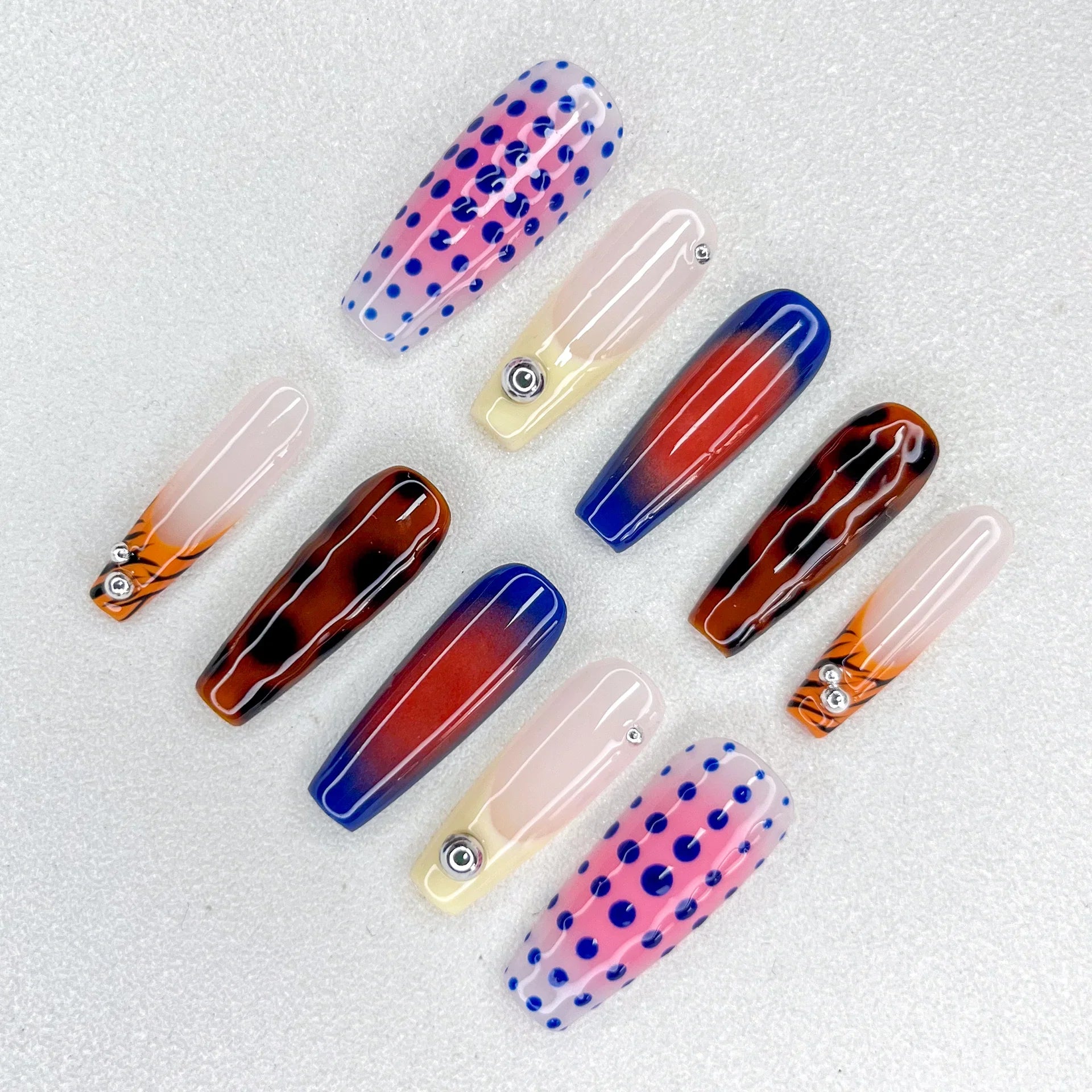 Bold Pop Art Elegance - LRIS NAILS