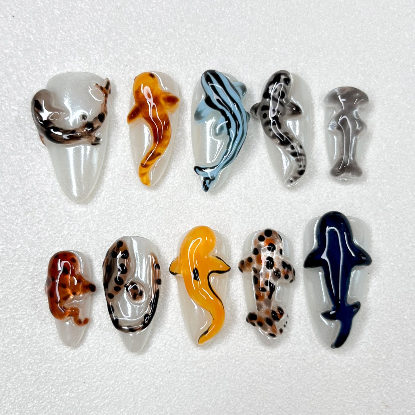 Mini Shark Lab - LRIS NAILS