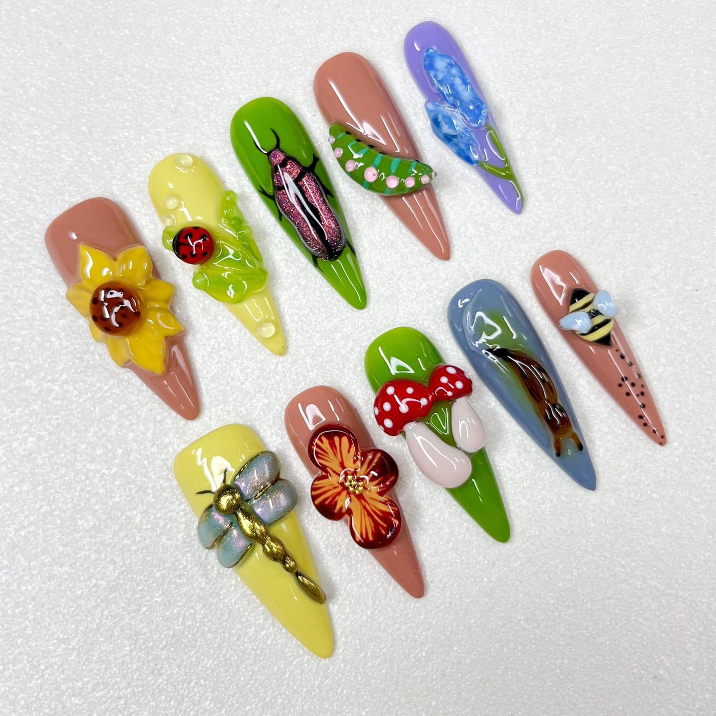 Bugsy Garden - LRIS NAILS